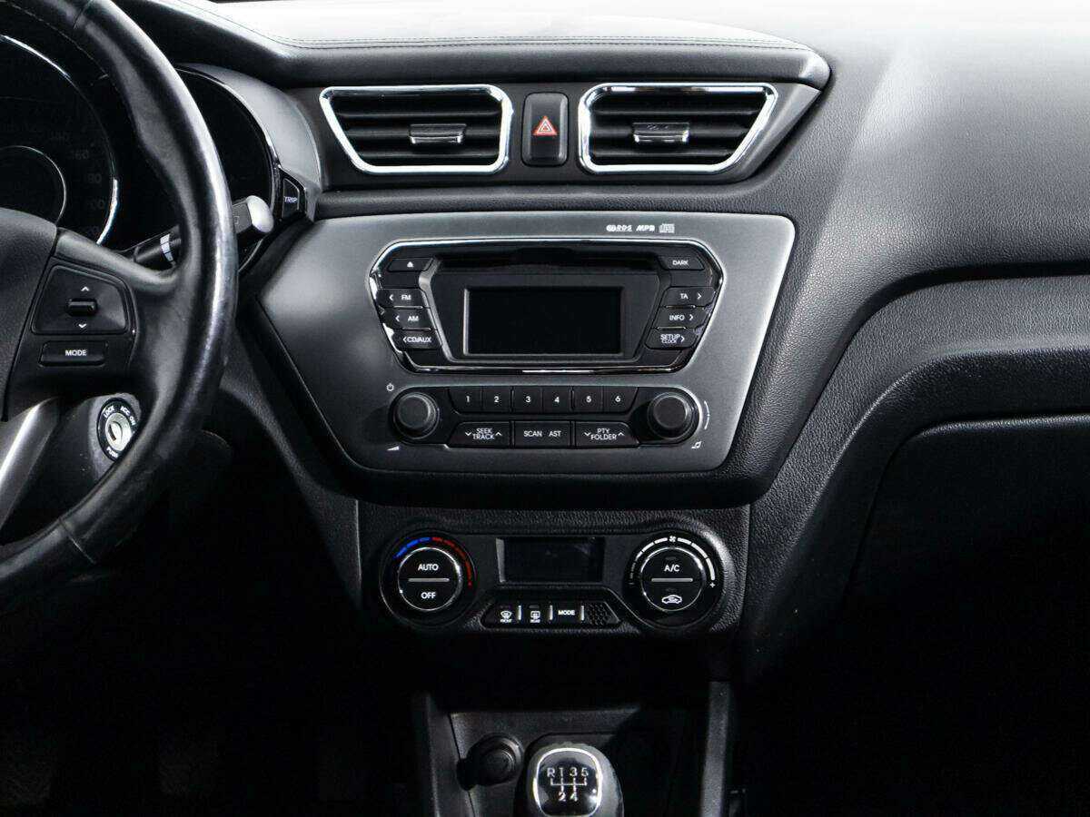 Купить Kia Rio с пробегом. Фото: #13