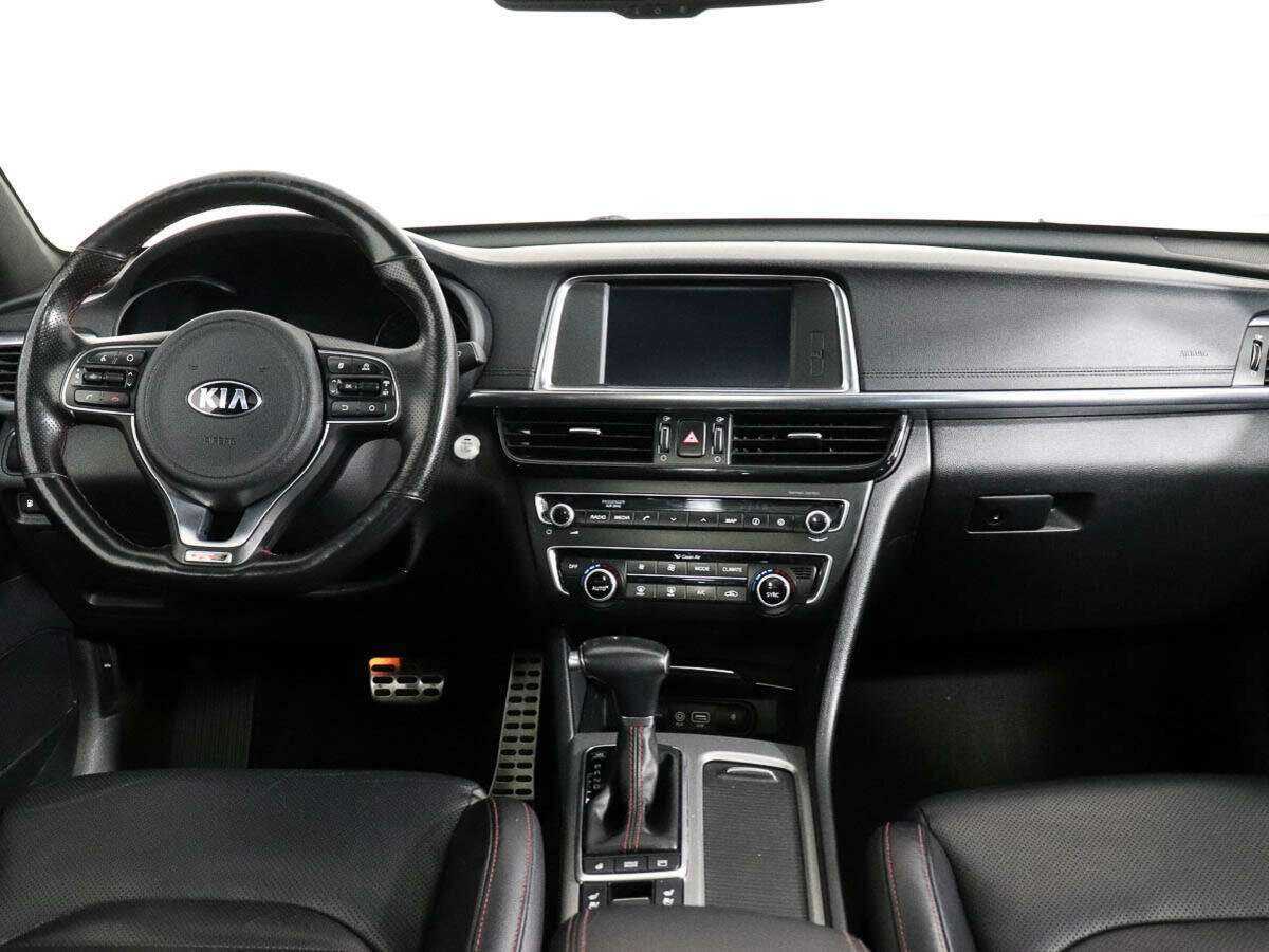 Купить Kia Optima с пробегом. Фото: #10