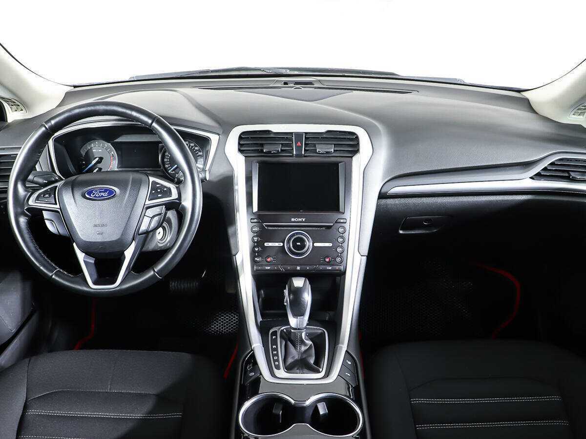 Купить Ford Mondeo с пробегом. Фото: #10