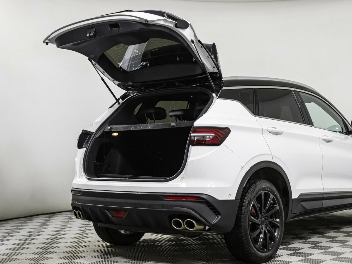 Купить Geely Coolray с пробегом. Фото: #16