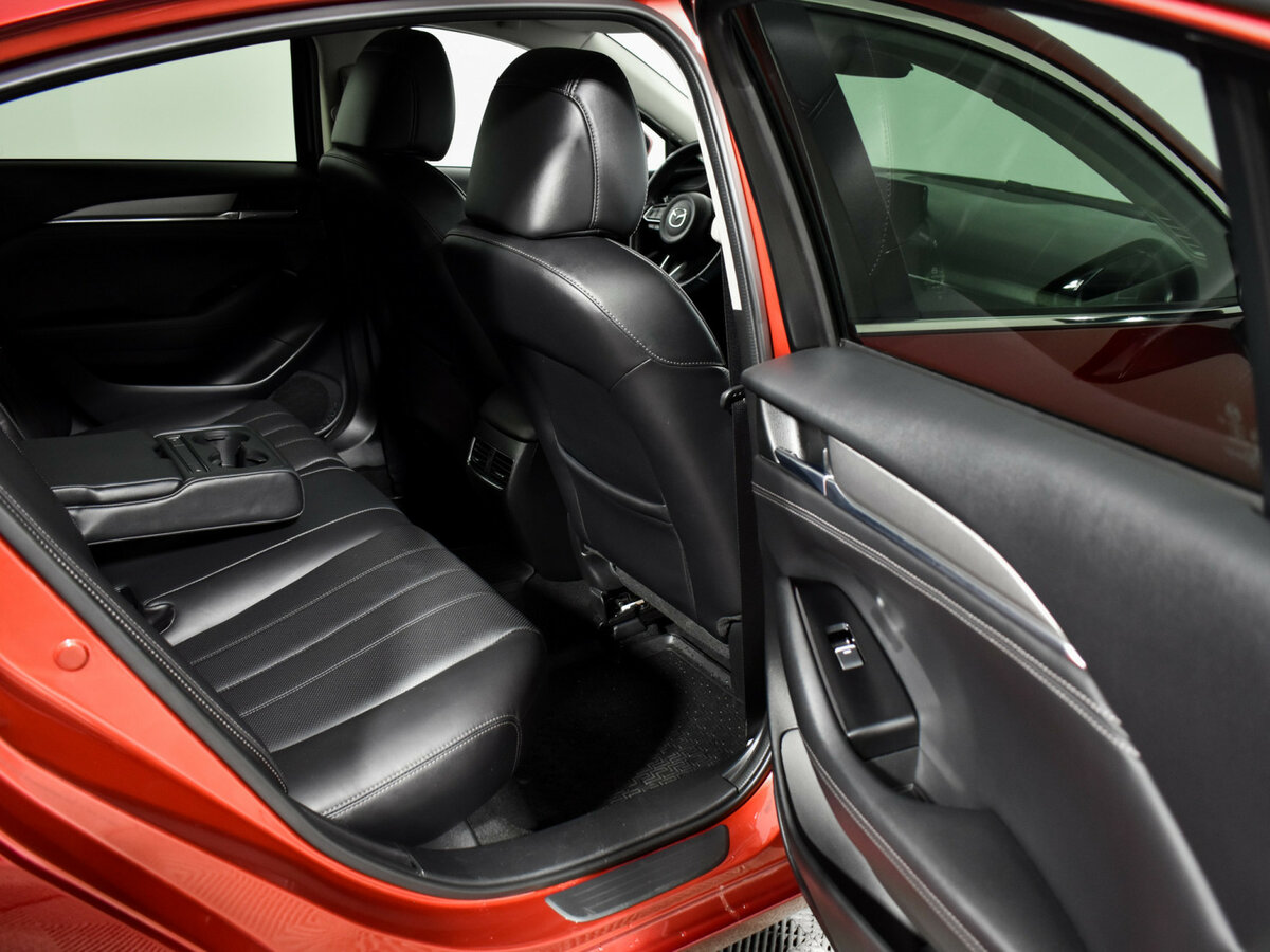 Купить Mazda 6 с пробегом. Фото: #9