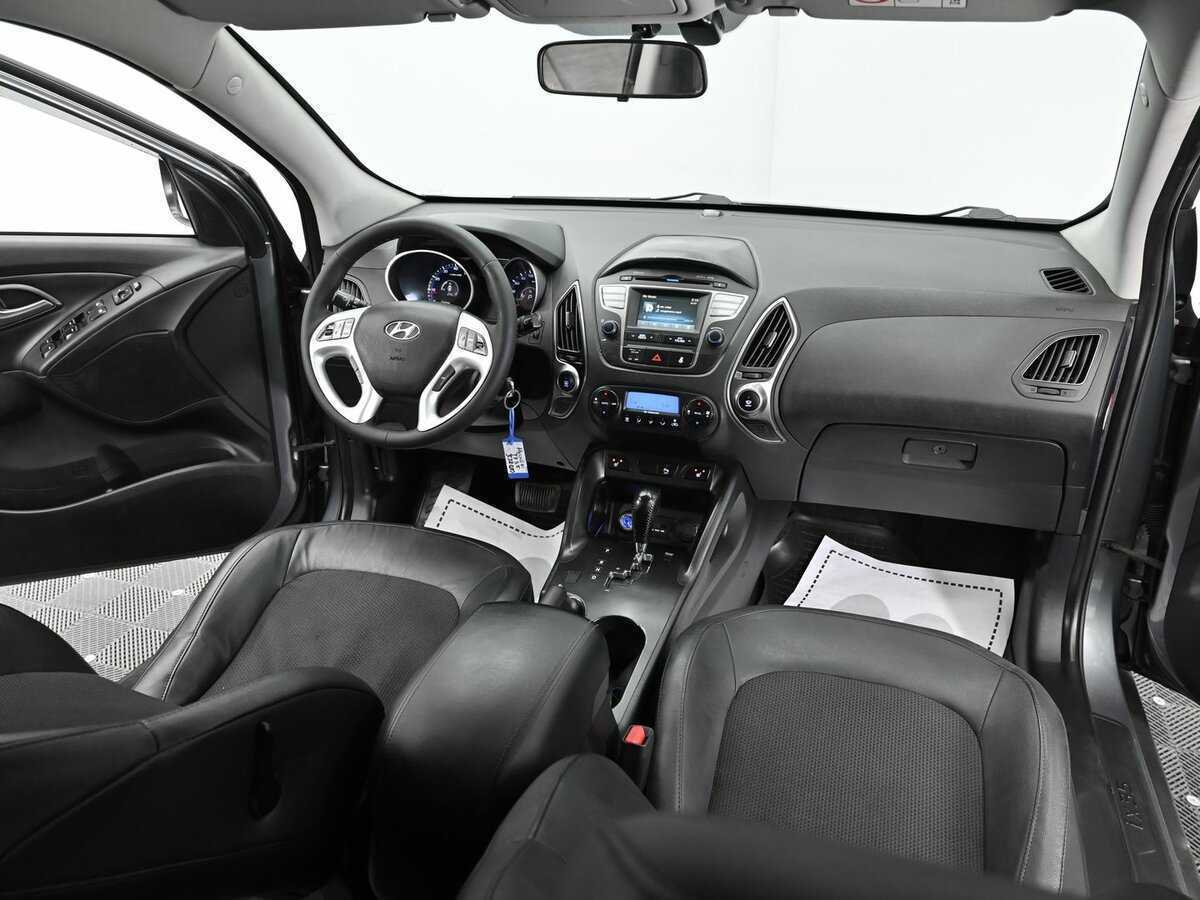 Купить Hyundai ix35 с пробегом. Фото: #12