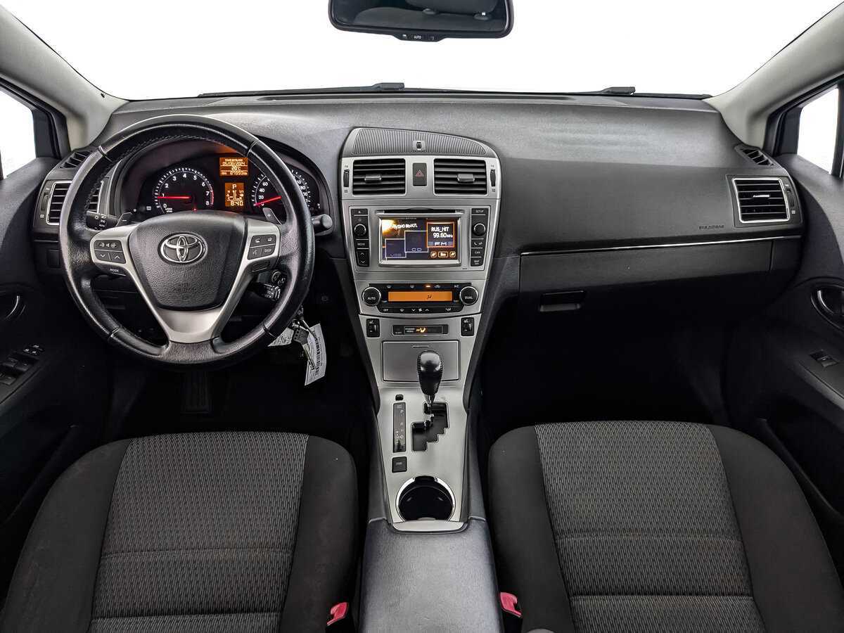 Купить Toyota Avensis с пробегом. Фото: #11
