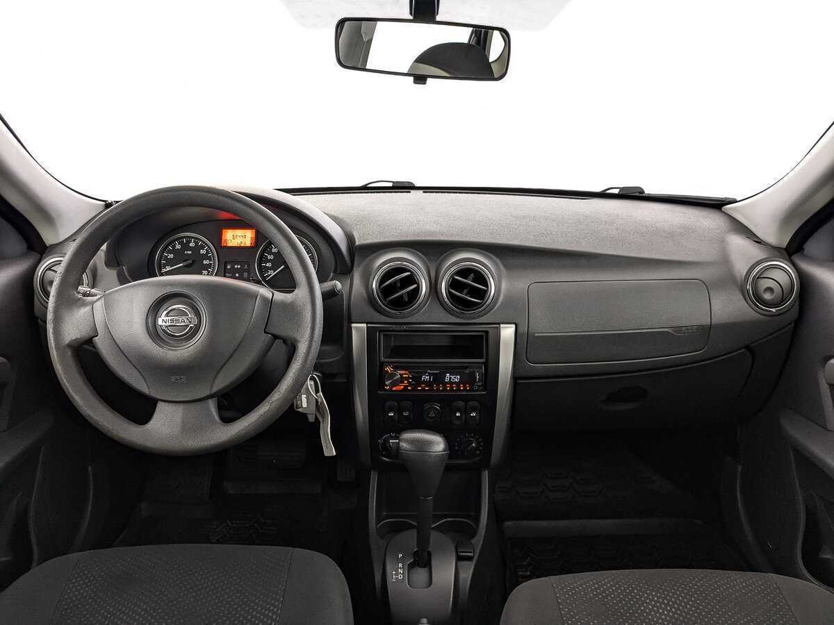 Купить Nissan Almera с пробегом. Фото: #9