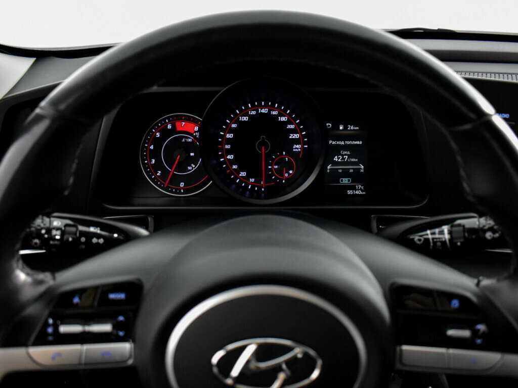 Купить Hyundai Elantra с пробегом. Фото: #14