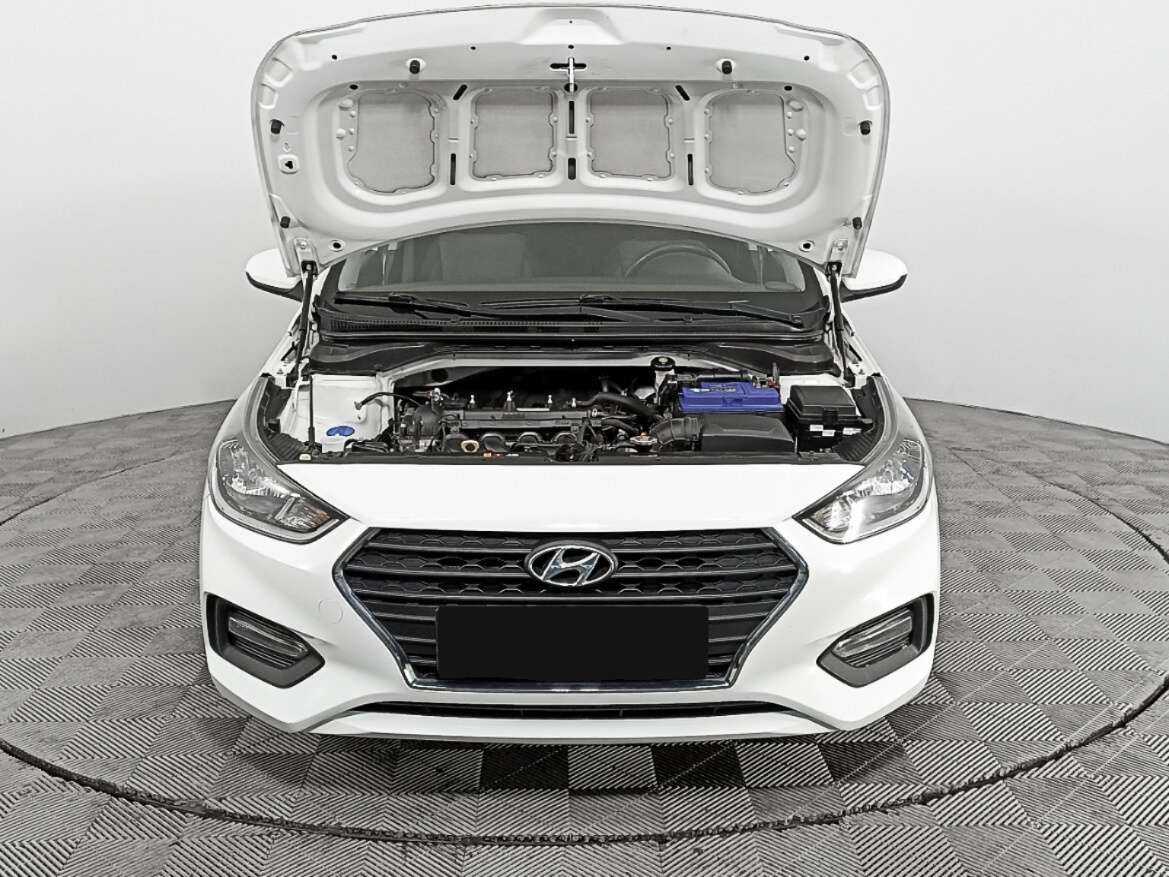 Купить Hyundai Solaris с пробегом. Фото: #8