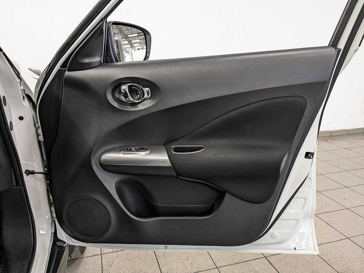 Купить Nissan Juke с пробегом. Фото: #22