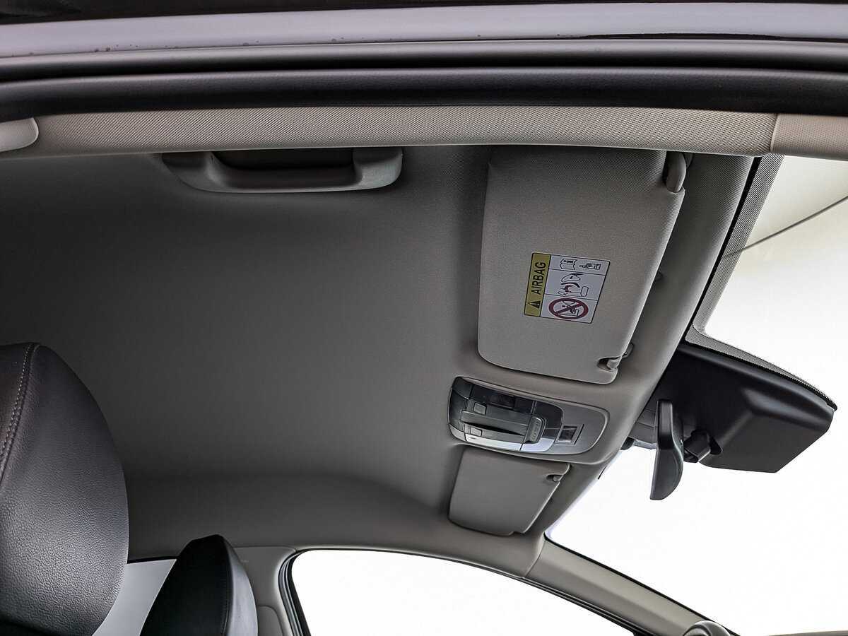 Купить Kia K5 с пробегом. Фото: #21