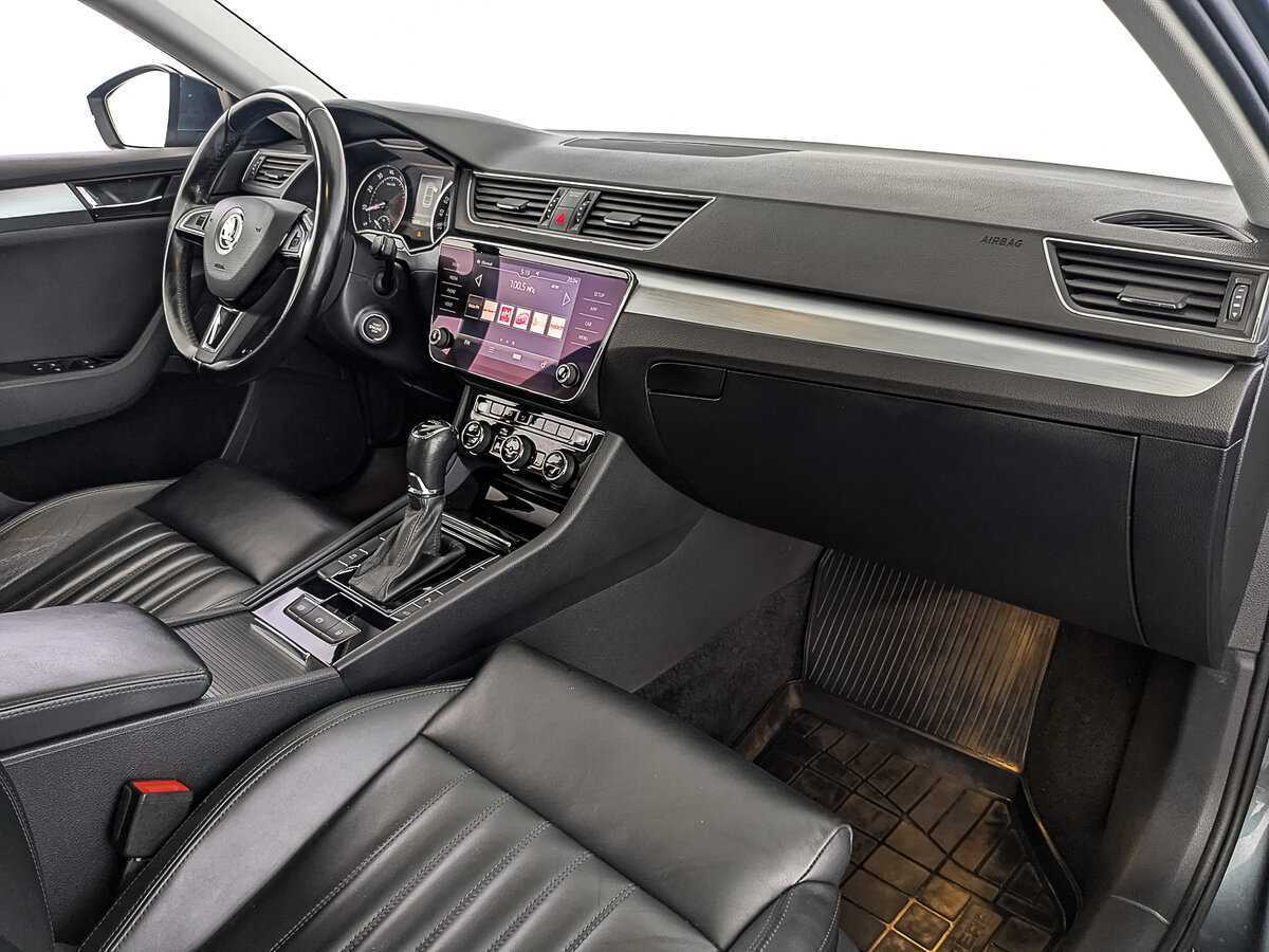 Купить Skoda Superb с пробегом. Фото: #10