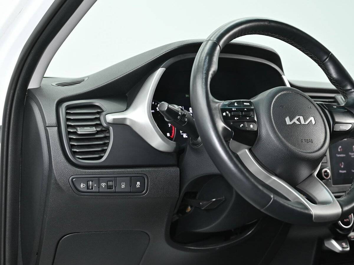 Купить Kia Rio с пробегом. Фото: #8