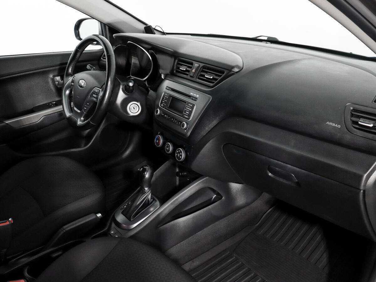 Купить Kia Rio с пробегом. Фото: #8