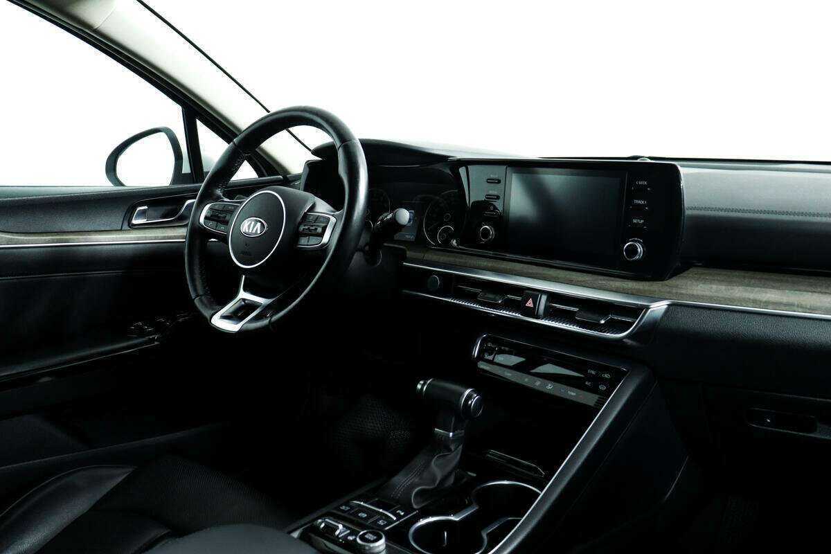 Купить Kia K5 с пробегом. Фото: #8