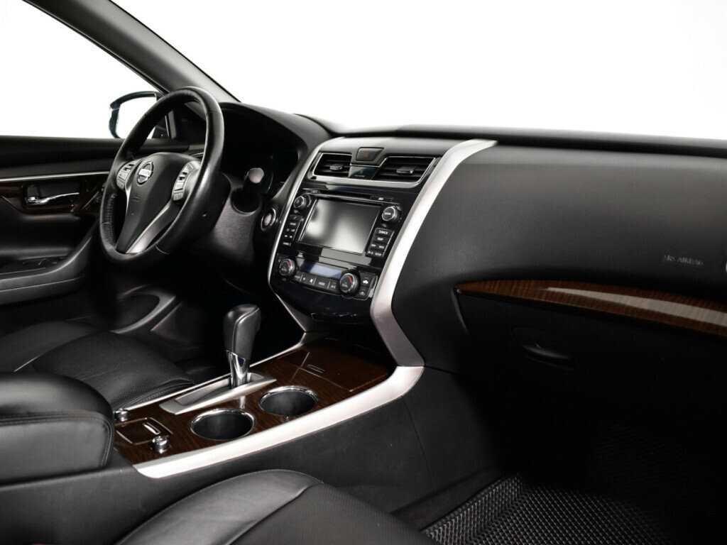 Купить Nissan Teana с пробегом. Фото: #8