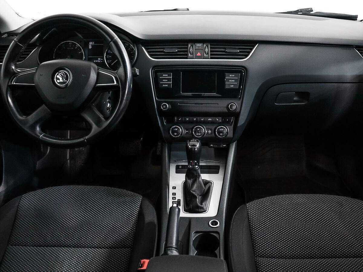 Купить Skoda Octavia с пробегом. Фото: #11