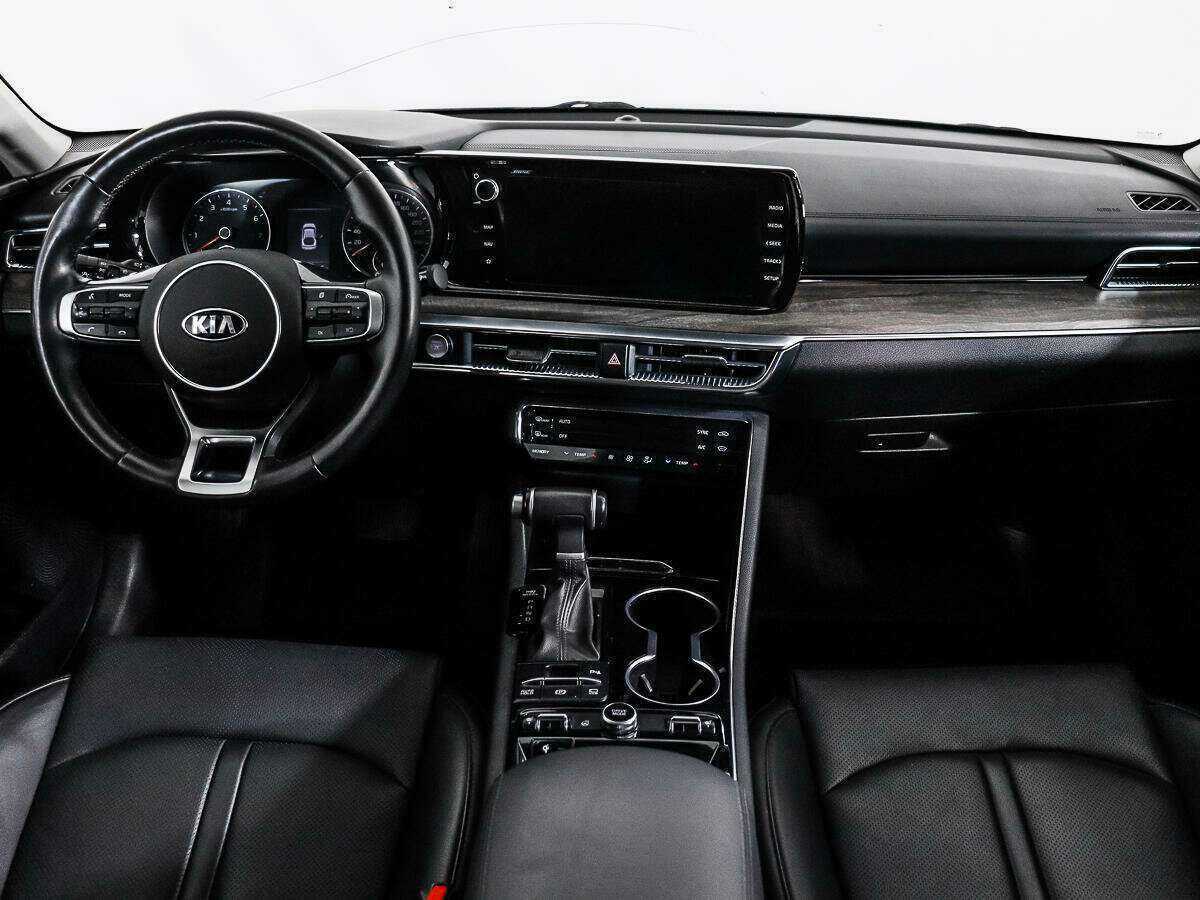 Купить Kia K5 с пробегом. Фото: #14