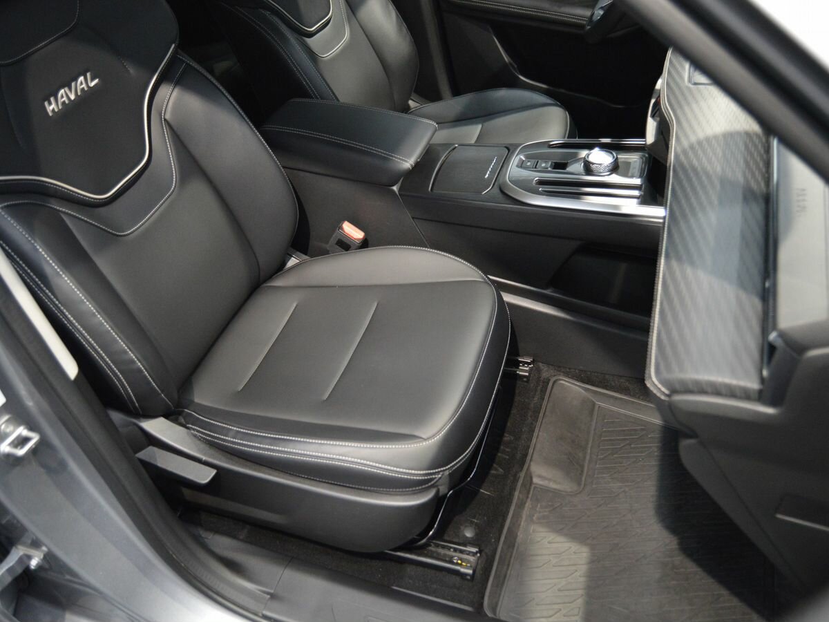 Купить Haval Jolion с пробегом. Фото: #29