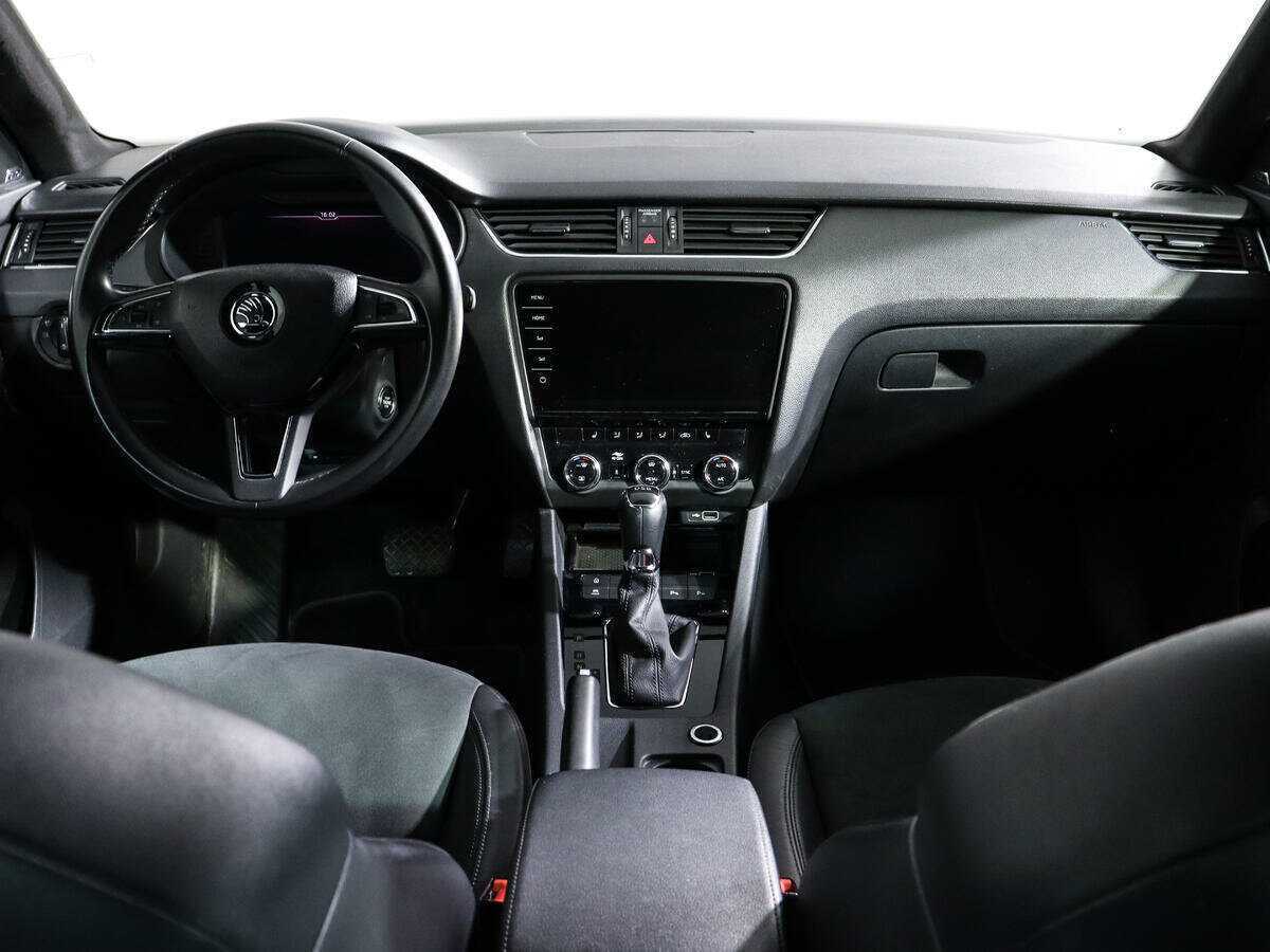 Купить Skoda Octavia с пробегом. Фото: #11
