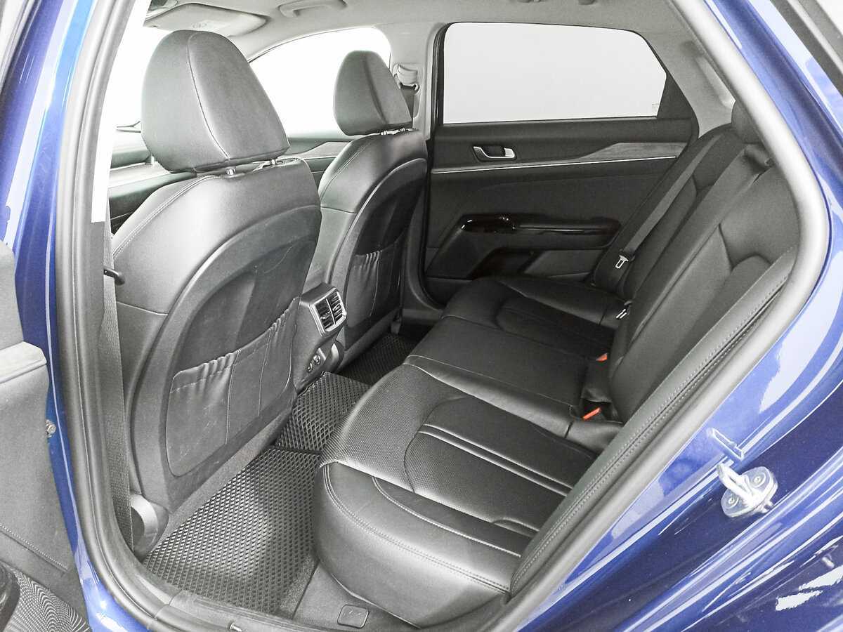 Купить Kia K5 с пробегом. Фото: #9