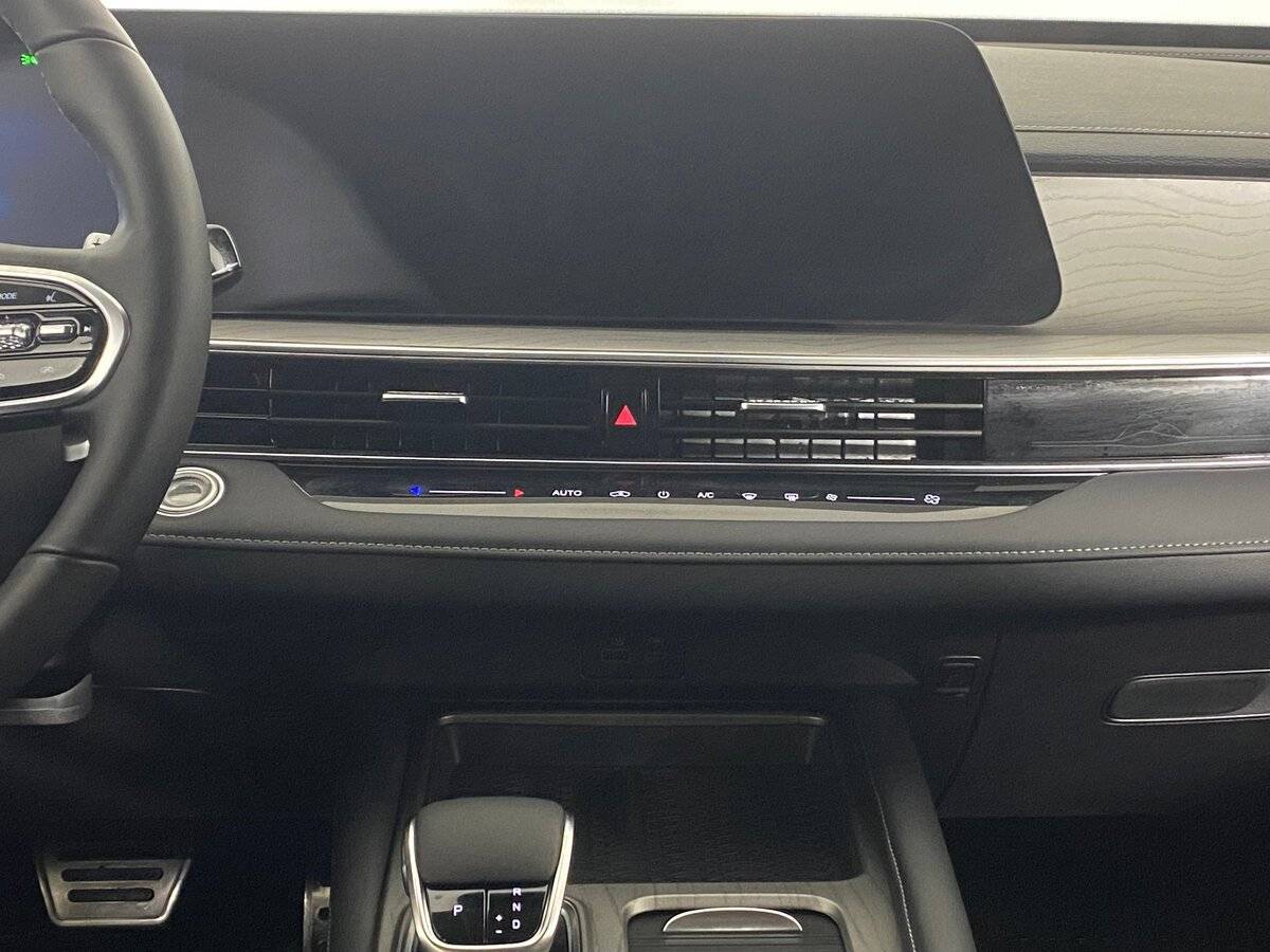 Купить Chery Arrizo 8 с пробегом. Фото: #13