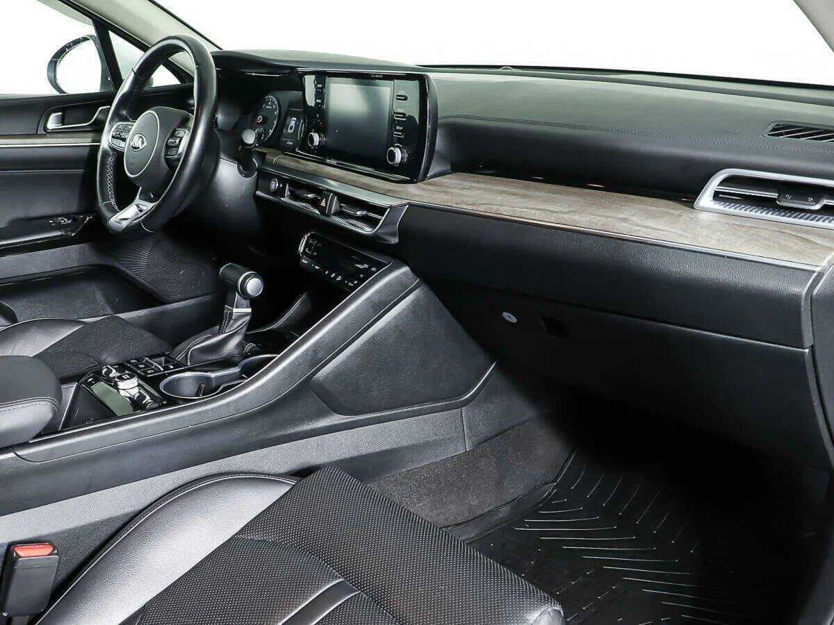 Купить Kia K5 с пробегом. Фото: #7