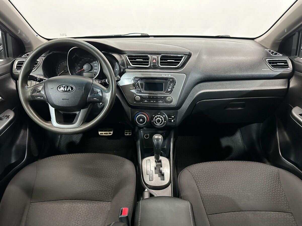 Купить Kia Rio с пробегом. Фото: #9