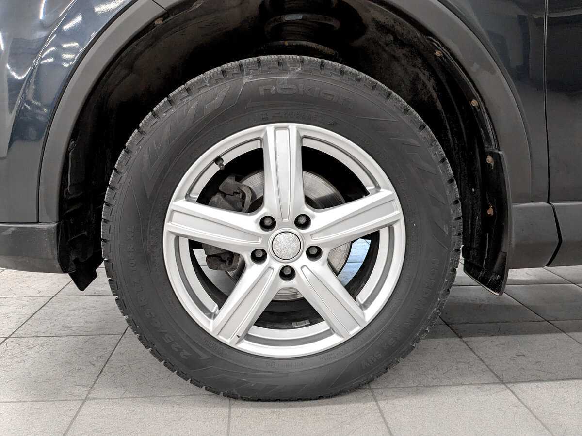 Купить Toyota RAV4 с пробегом. Фото: #16