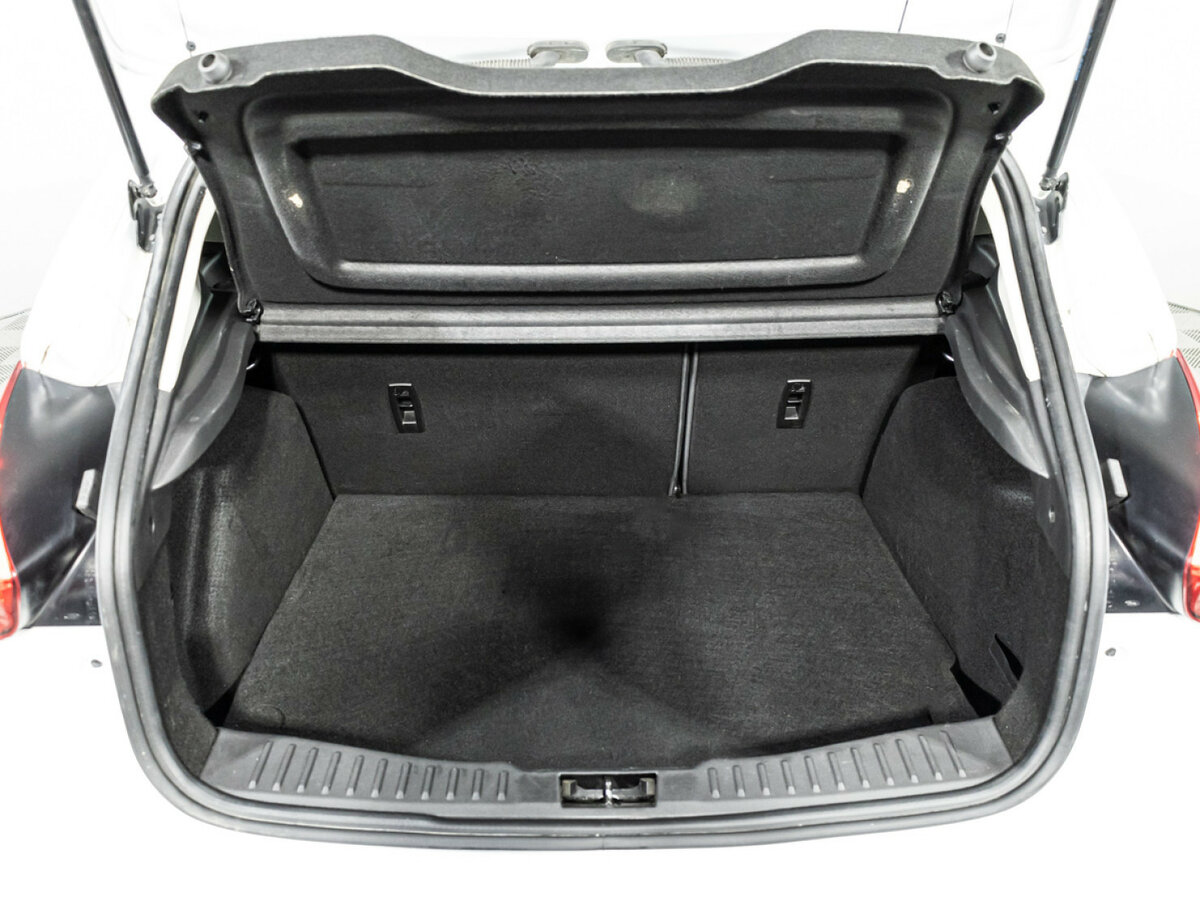 Купить Ford Focus с пробегом. Фото: #16