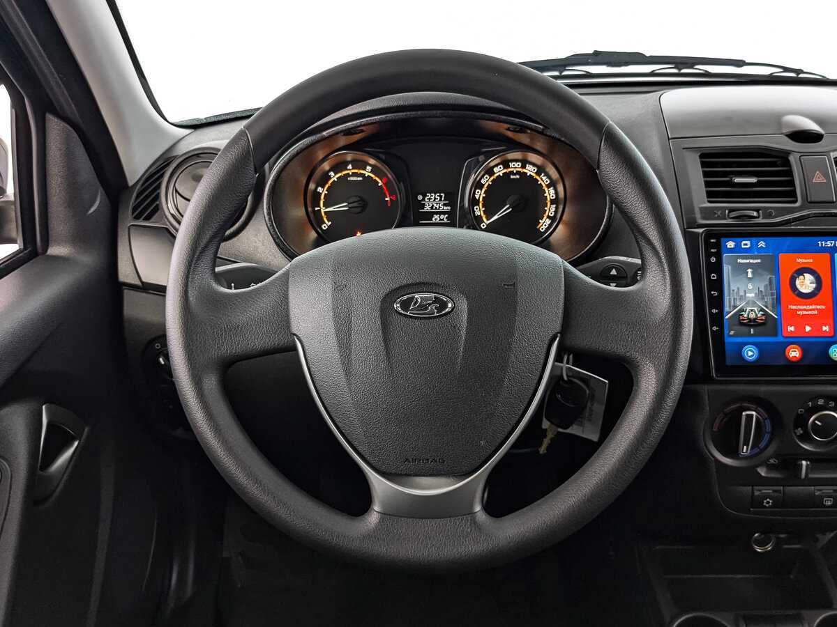 Купить Lada (ВАЗ) Granta с пробегом. Фото: #17