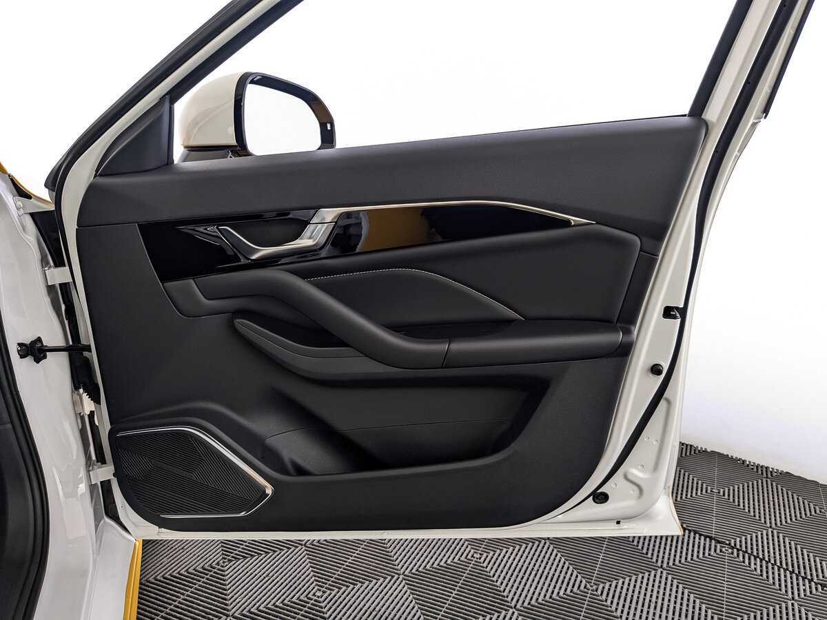 Купить FAW Bestune B70 с пробегом. Фото: #22