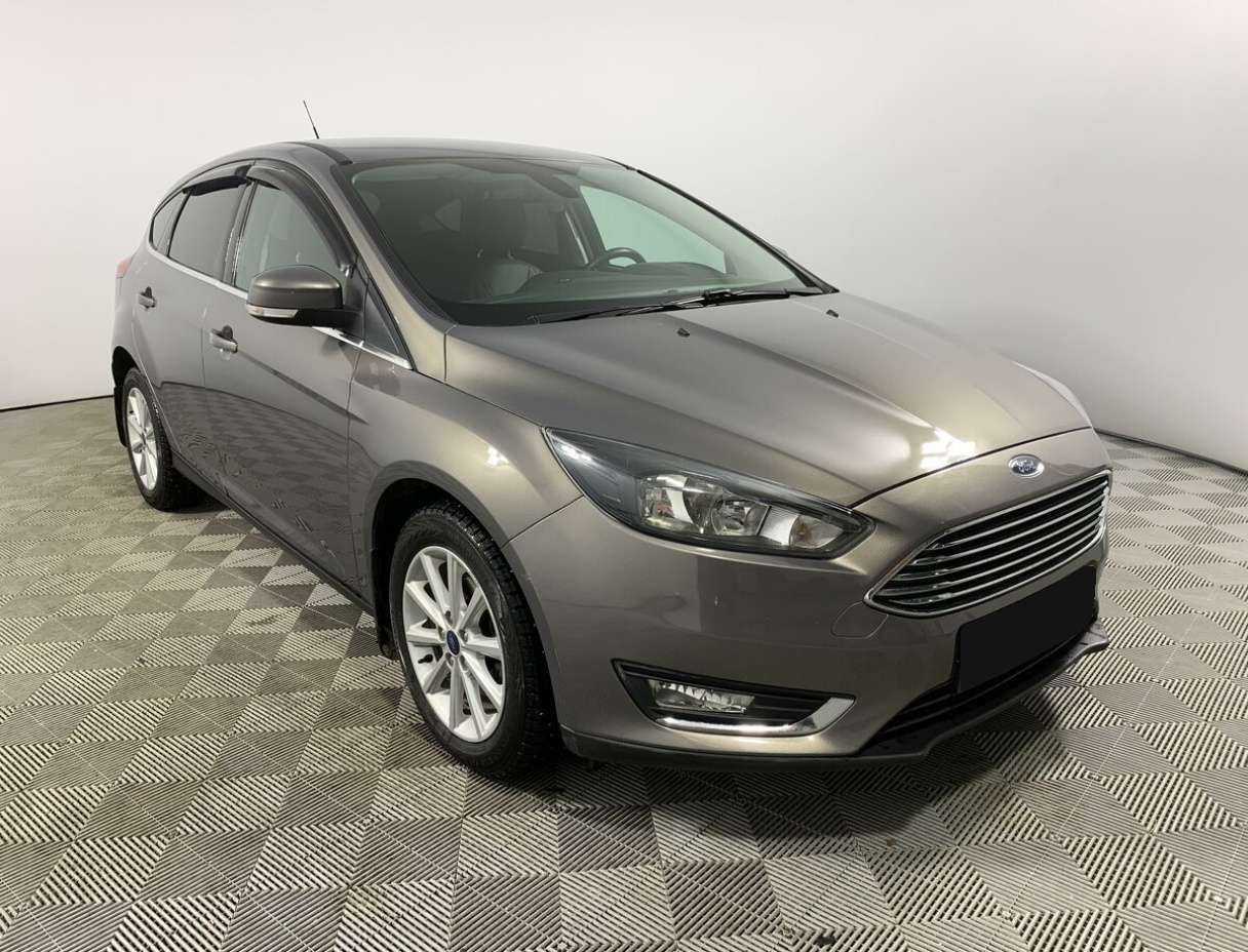 Купить Ford Focus с пробегом. Фото: #2