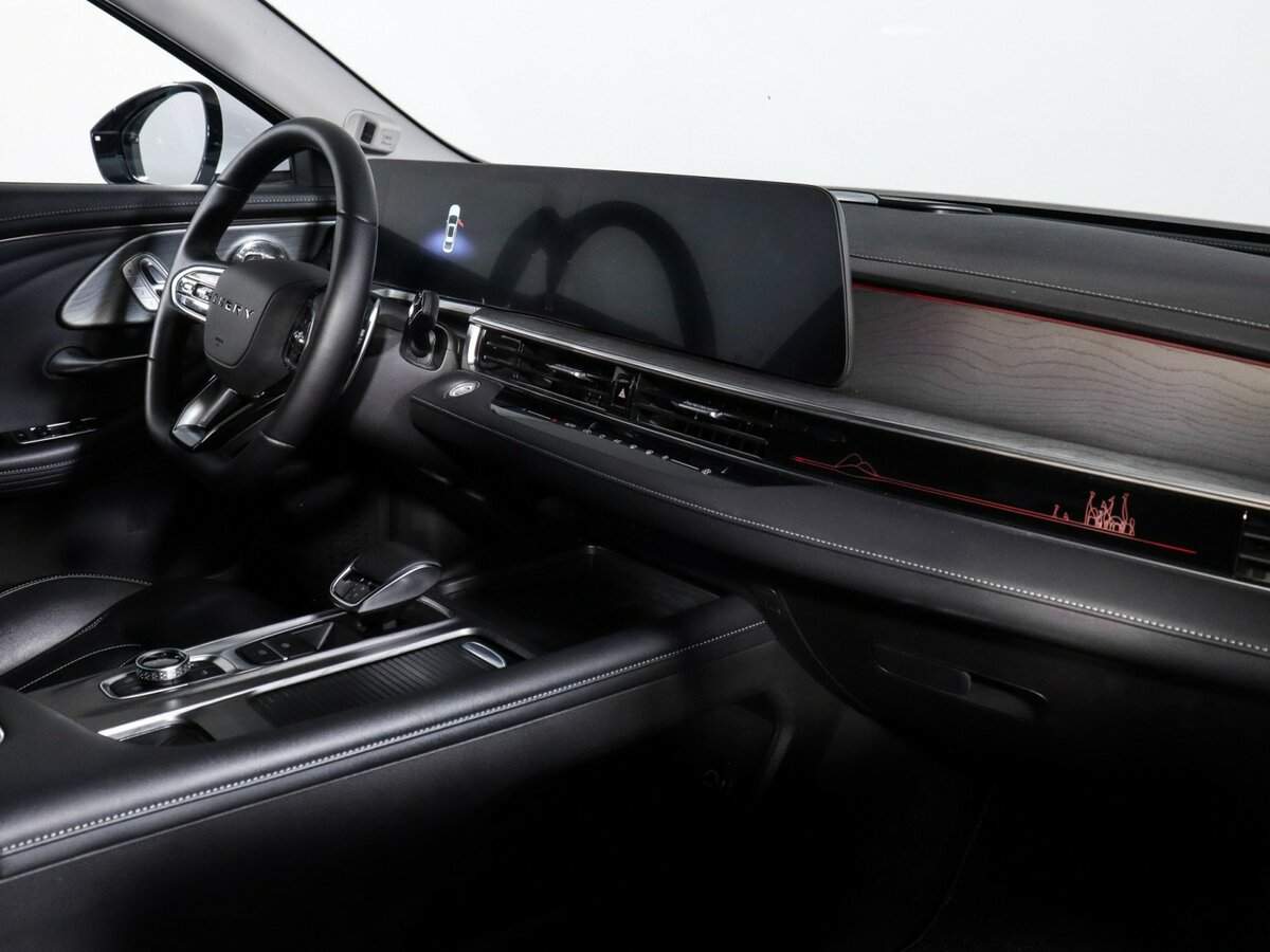 Купить Chery Arrizo 8 с пробегом. Фото: #7