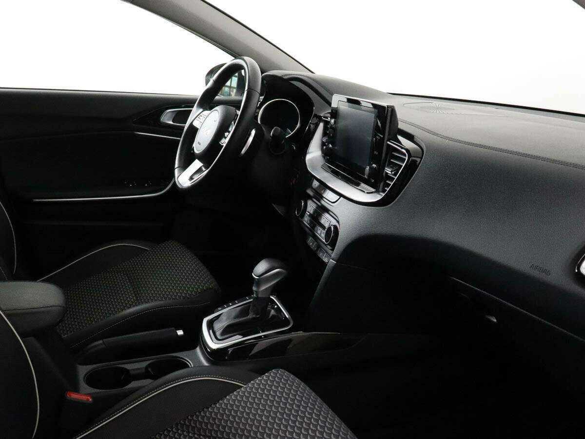 Купить Kia Ceed с пробегом. Фото: #5