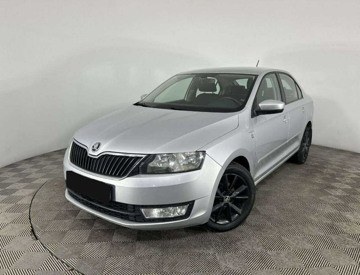 Купить Skoda Rapid с пробегом. Посмотреть фото