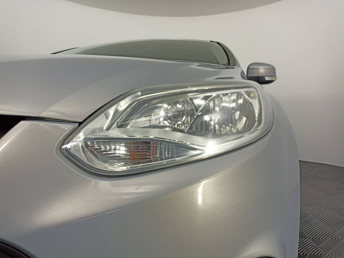 Купить Ford Focus с пробегом. Фото: #16