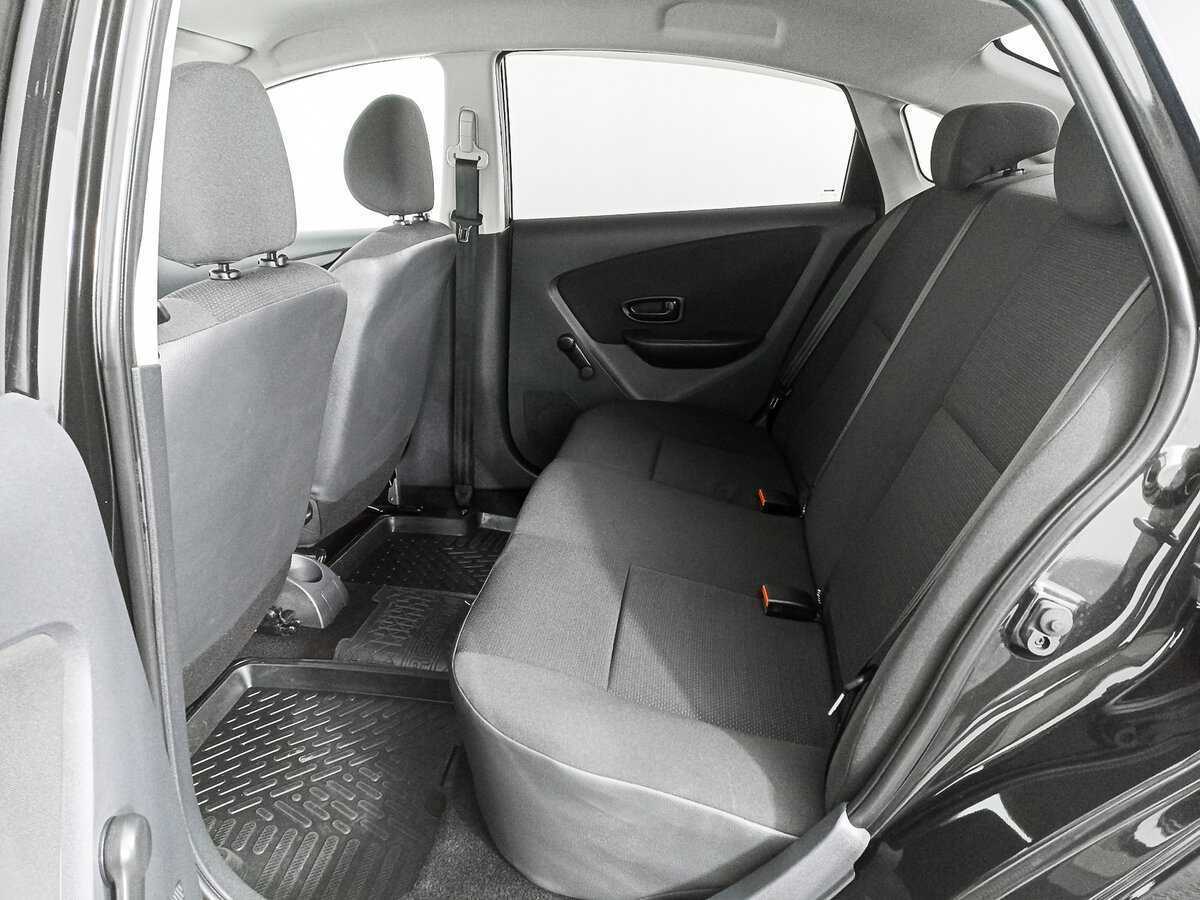 Купить Nissan Almera с пробегом. Фото: #11