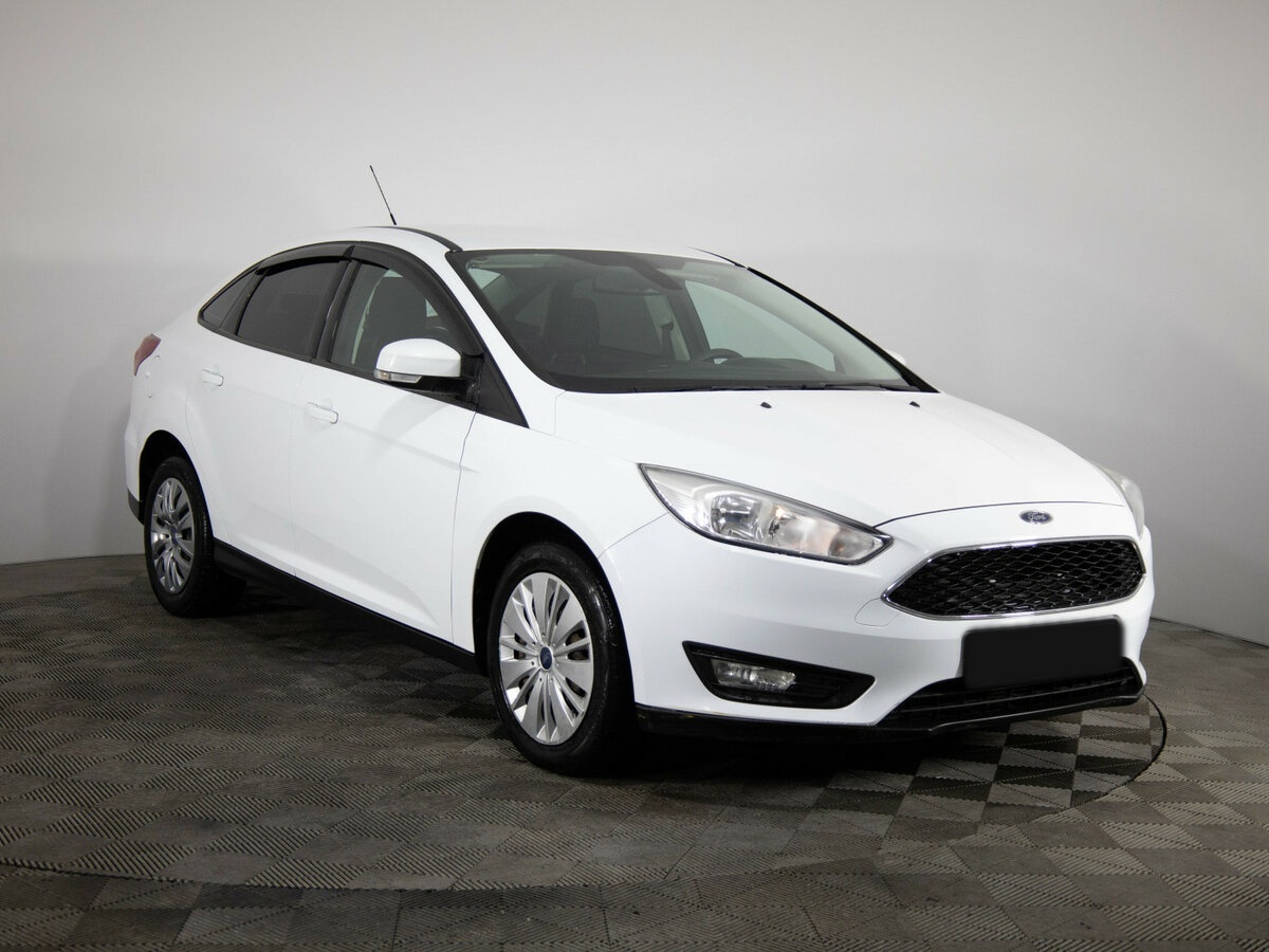 Купить Ford Focus с пробегом. Фото: #2