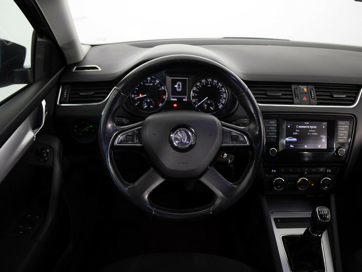 Купить Skoda Octavia с пробегом. Фото: #7
