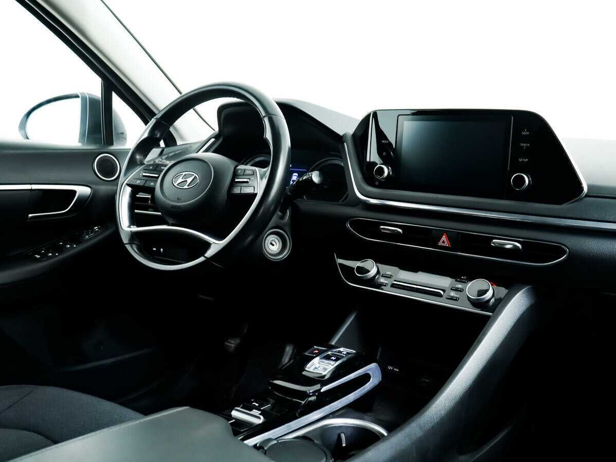 Купить Hyundai Sonata с пробегом. Фото: #6
