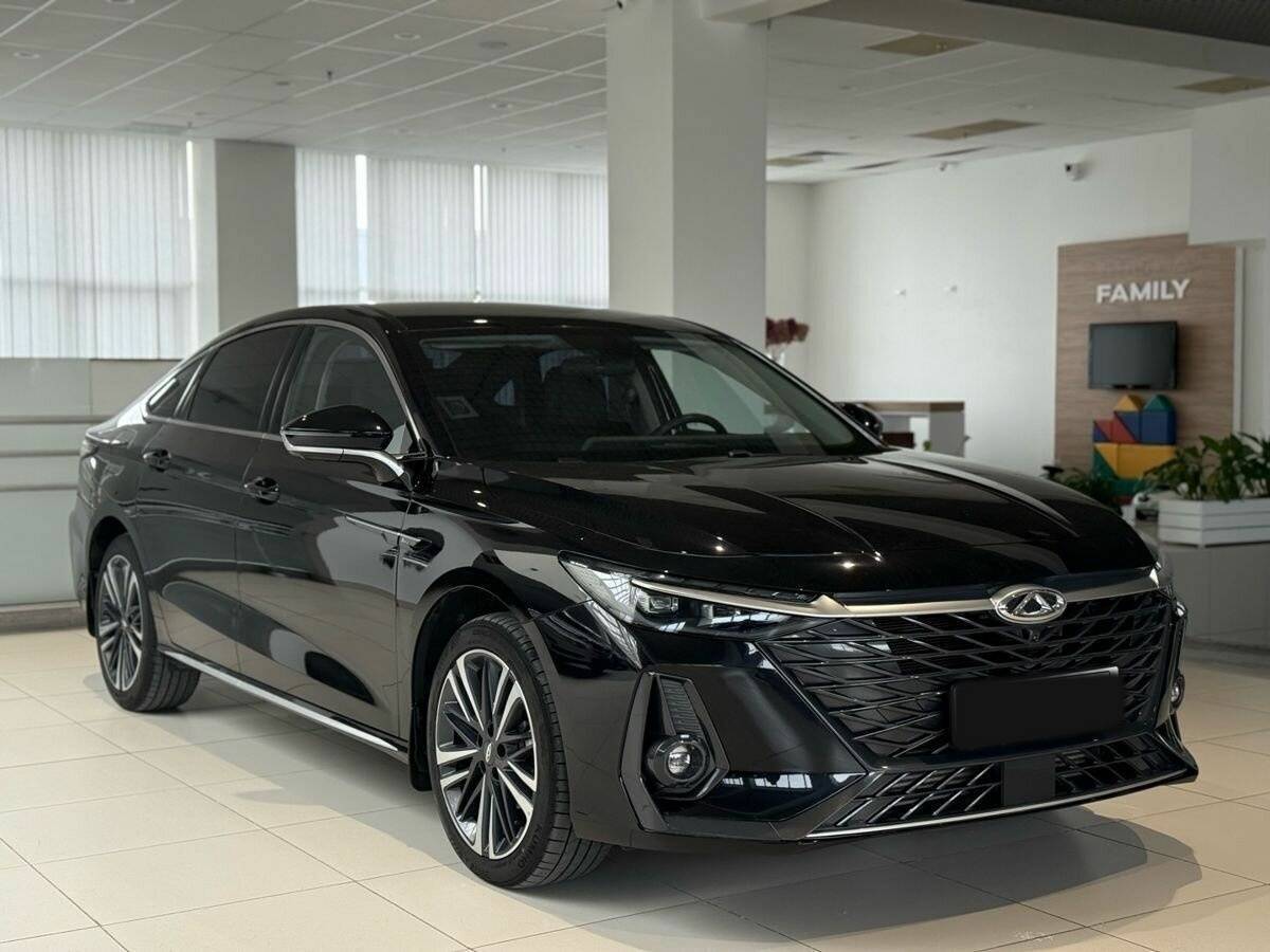 Купить Chery Arrizo 8 с пробегом. Фото: #2