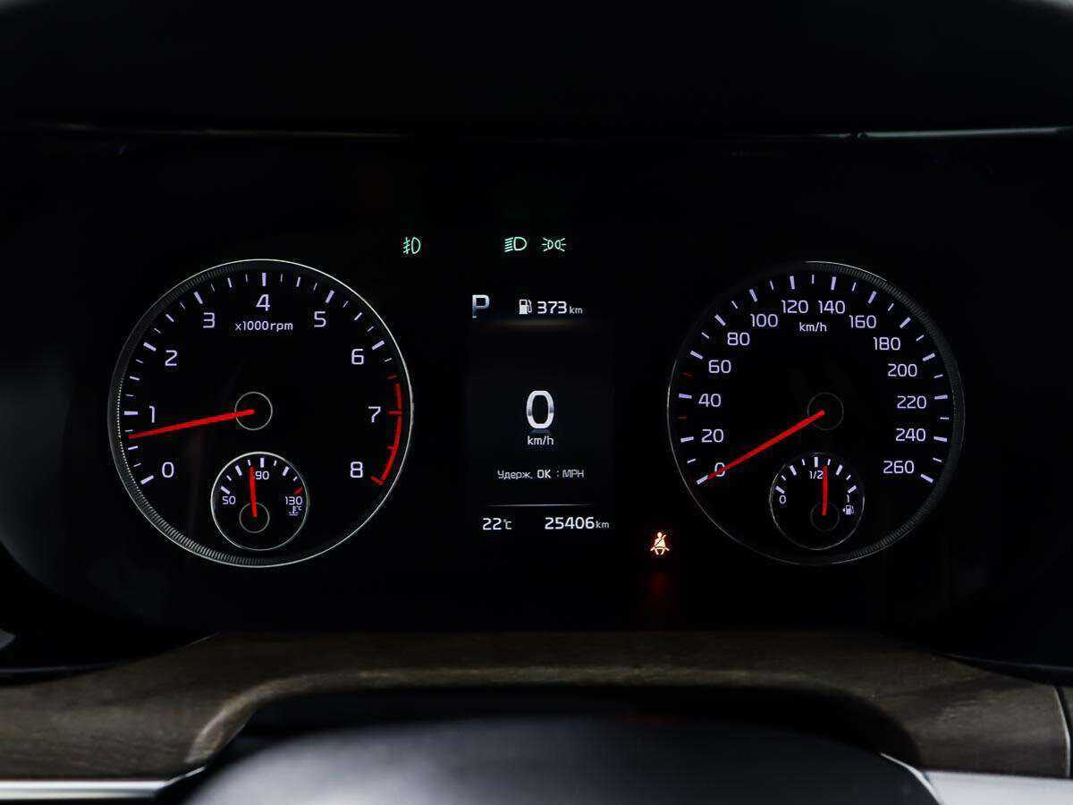 Купить Kia K5 с пробегом. Фото: #13