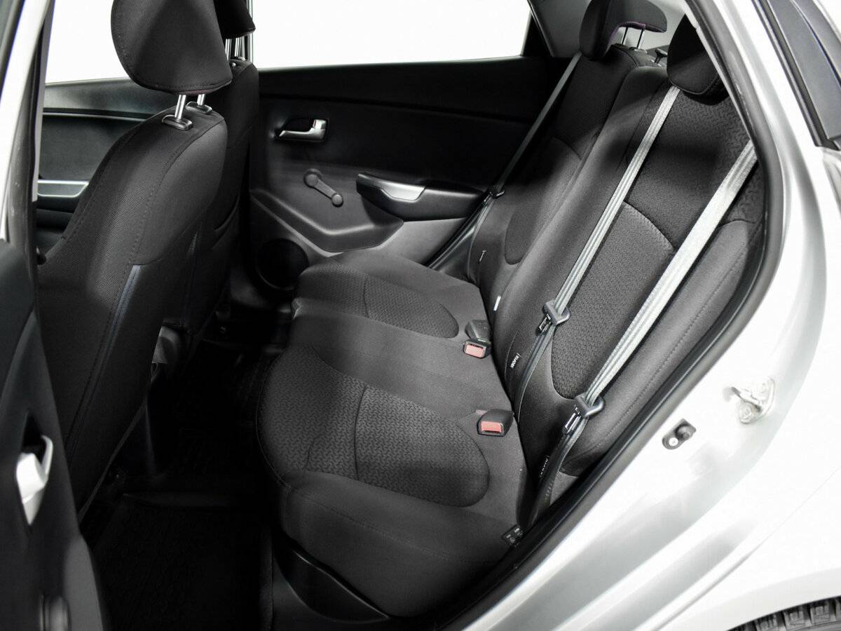 Купить Kia Rio с пробегом. Фото: #10