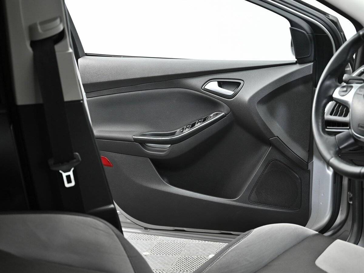 Купить Ford Focus с пробегом. Фото: #5