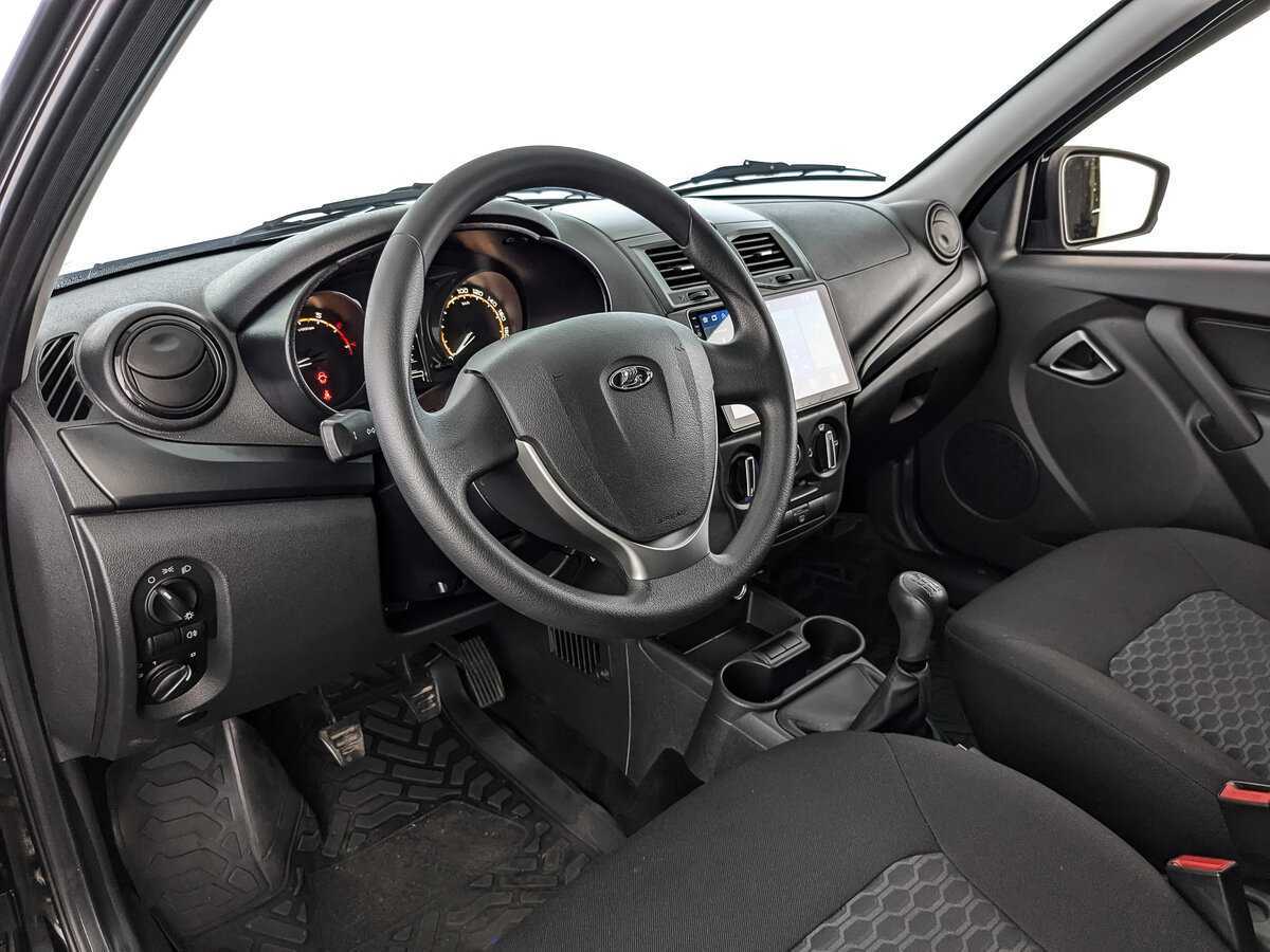 Купить Lada (ВАЗ) Granta с пробегом. Фото: #10