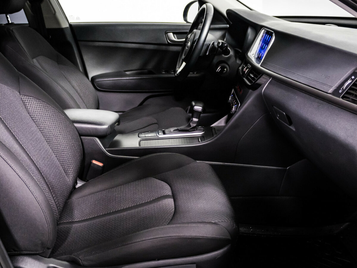 Купить Kia Optima с пробегом. Фото: #12