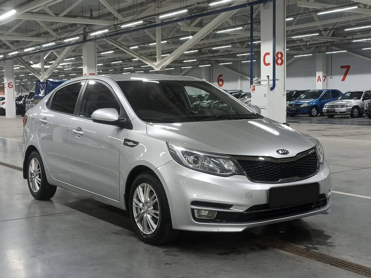 Купить Kia Rio с пробегом. Фото: #2