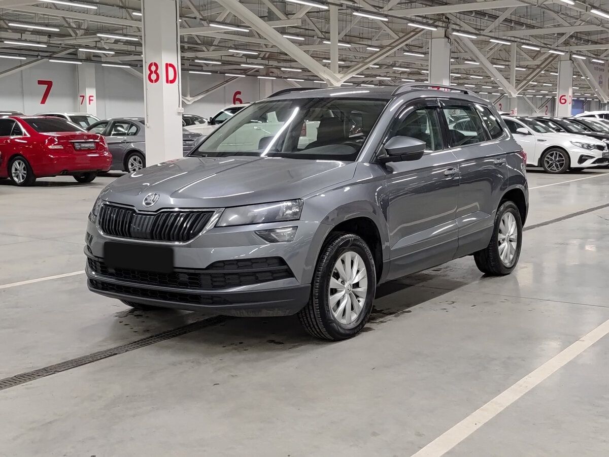 Купить Skoda Karoq с пробегом. Посмотреть фото