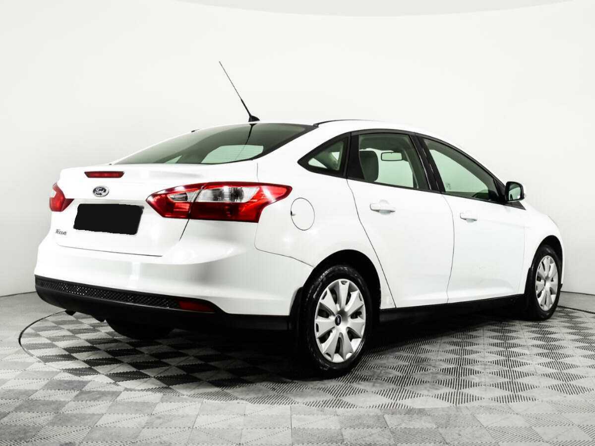 Купить Ford Focus с пробегом. Фото: #3