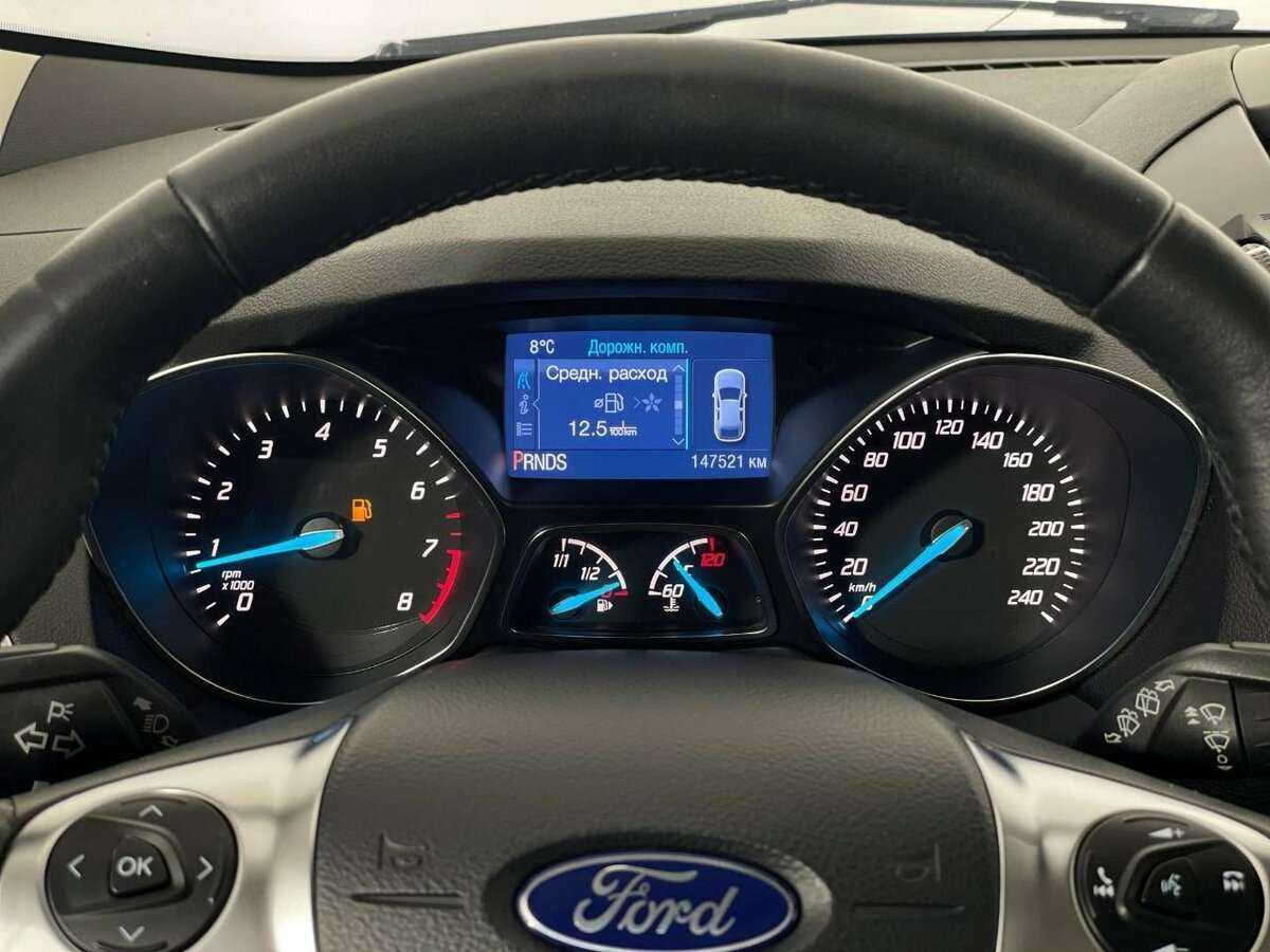 Купить Ford Kuga с пробегом. Фото: #9