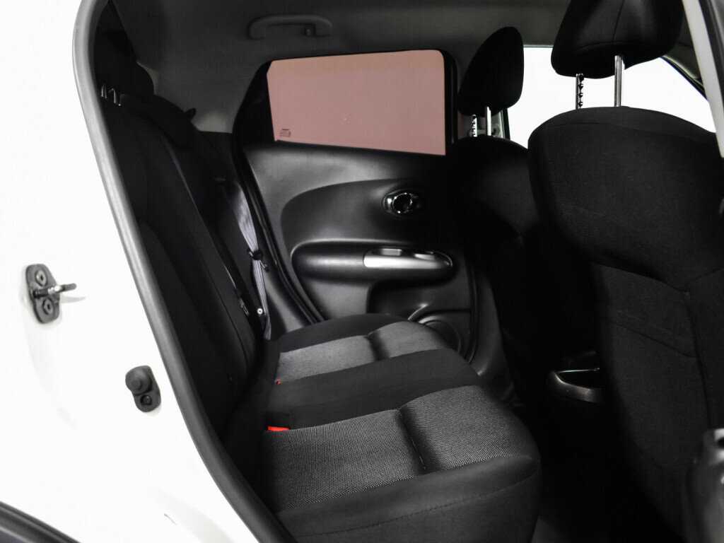 Купить Nissan Juke с пробегом. Фото: #9