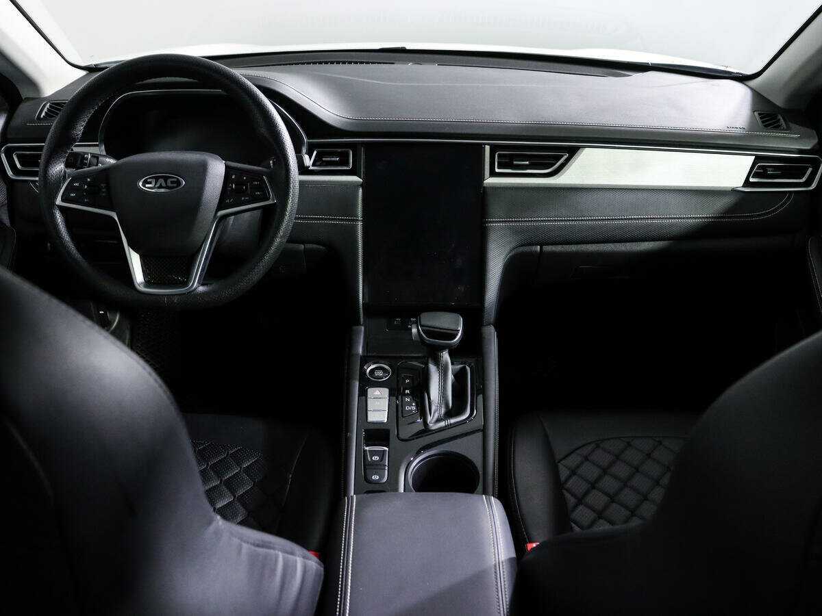 Купить JAC J7 с пробегом. Фото: #11